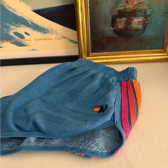 Aviator 5-Stripe Sweatshorts - Picture 4 of 6